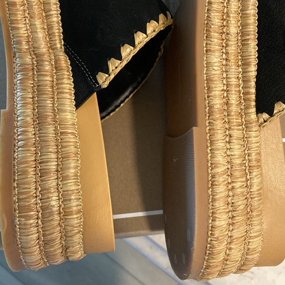 Dolce Vita Wanika Sandal - Picture 6 of 8